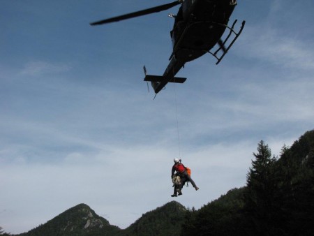 Usposabljanje vodnikov reševalnih psov GRZS - helikopter - 2012